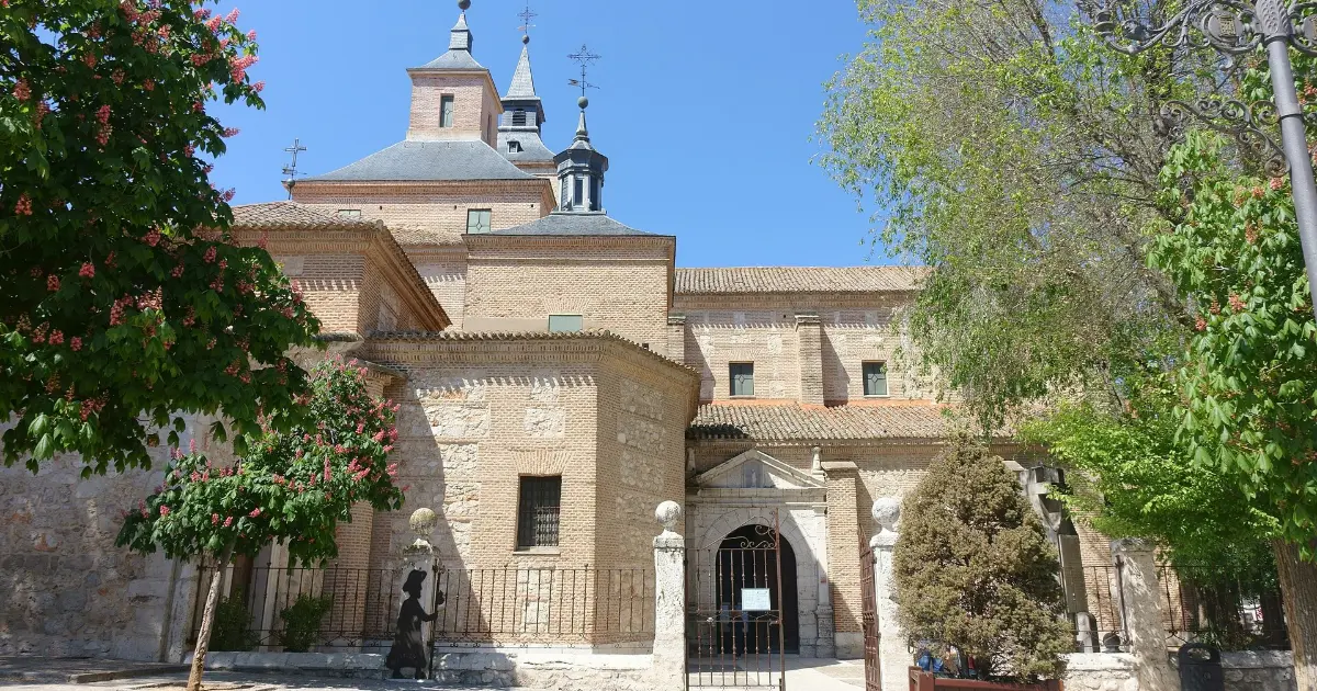 Cuidado de personas mayores en Arganda del Rey: iglesia de San Juan Bautista de Arganda del Rey