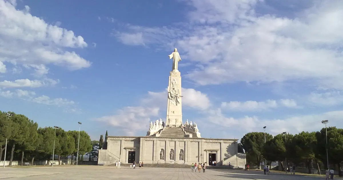 Cuidado de personas mayores en Getafe: monumento al Sagrado Corazón en el Cerro de los Ángeles, Getafe